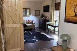 867 Colony Drive photo 4