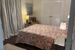 867 Colony Drive photo 4