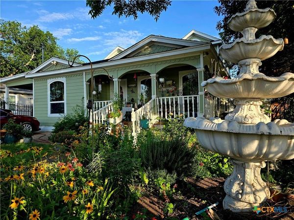 1701 Baylor Avenue , Waco, TX 76706