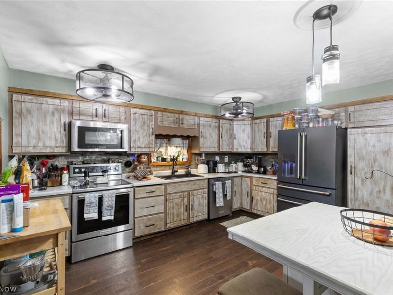 55041 Key Bellaire Road, Bellaire, OH 43906 Photo 10