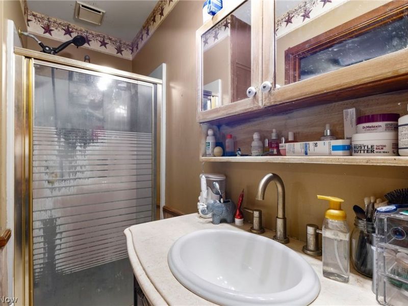 55041 Key Bellaire Road, Bellaire, OH 43906 Photo 16