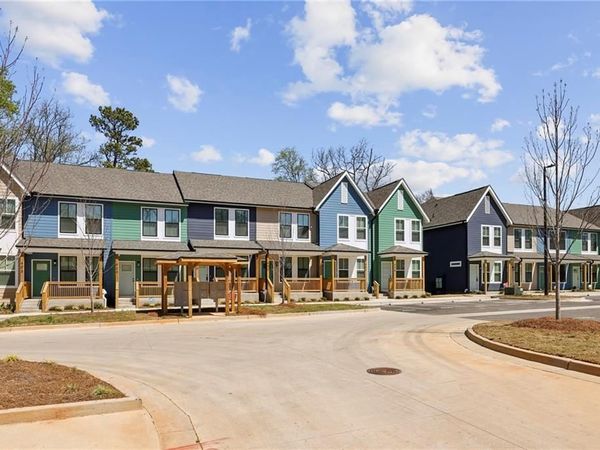 1095 Tucker Avenue , Unit 504, Atlanta, GA 30310