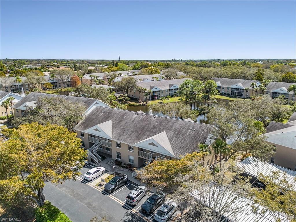 186 Pebble Shores Dr, Unit 201, Naples, FL 34110 Photo