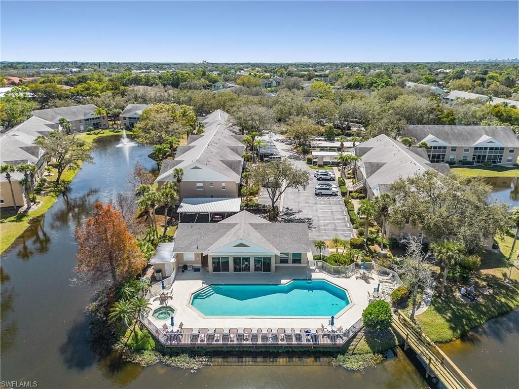 186 Pebble Shores Dr, Unit 201, Naples, FL 34110 Photo