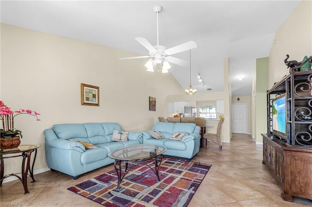 186 Pebble Shores Dr, Unit 201, Naples, FL 34110 Photo