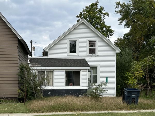 1217 W 10th Street , Michigan City, IN 46360