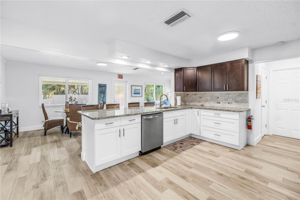 310 12th Avenue, Indian Rocks Beach, FL 33785 Photo