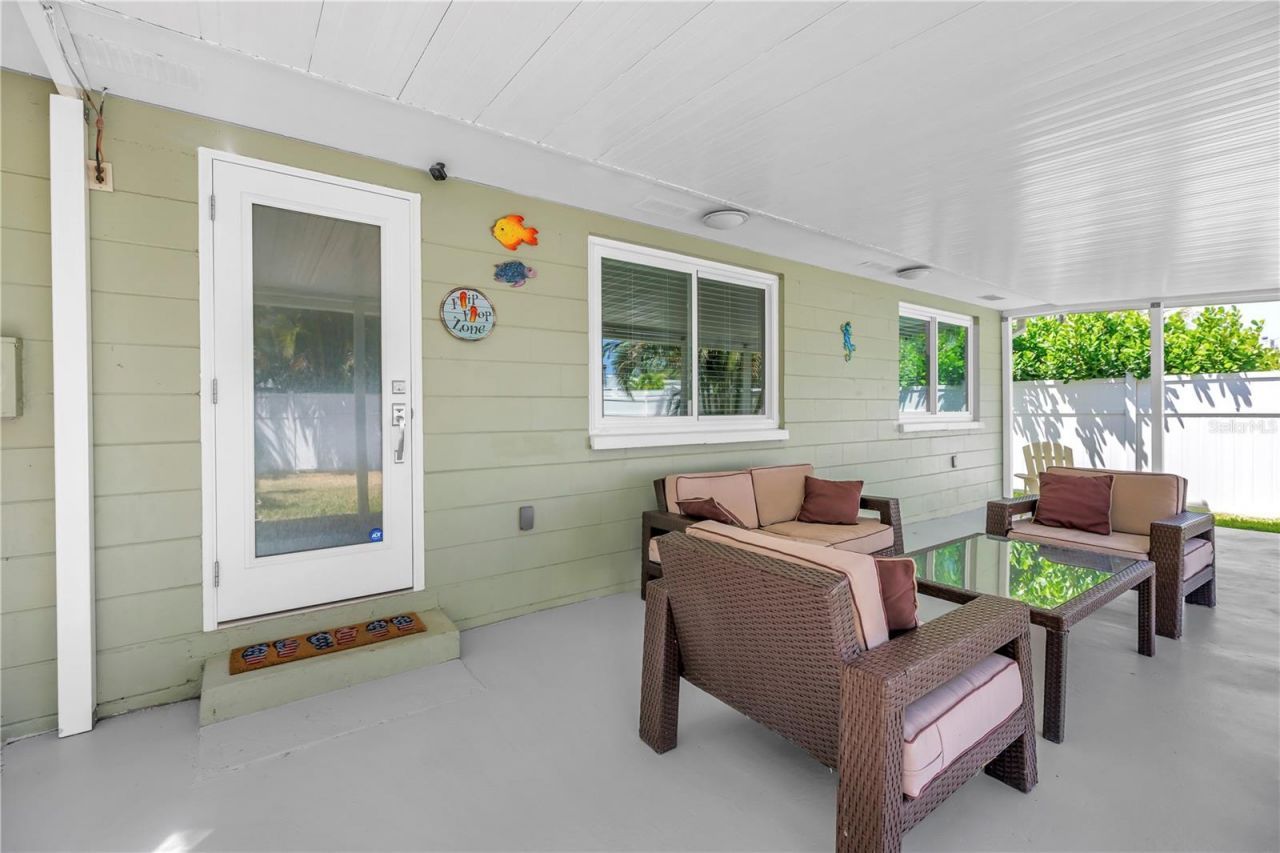 310 12th Avenue, Indian Rocks Beach, FL 33785 Photo
