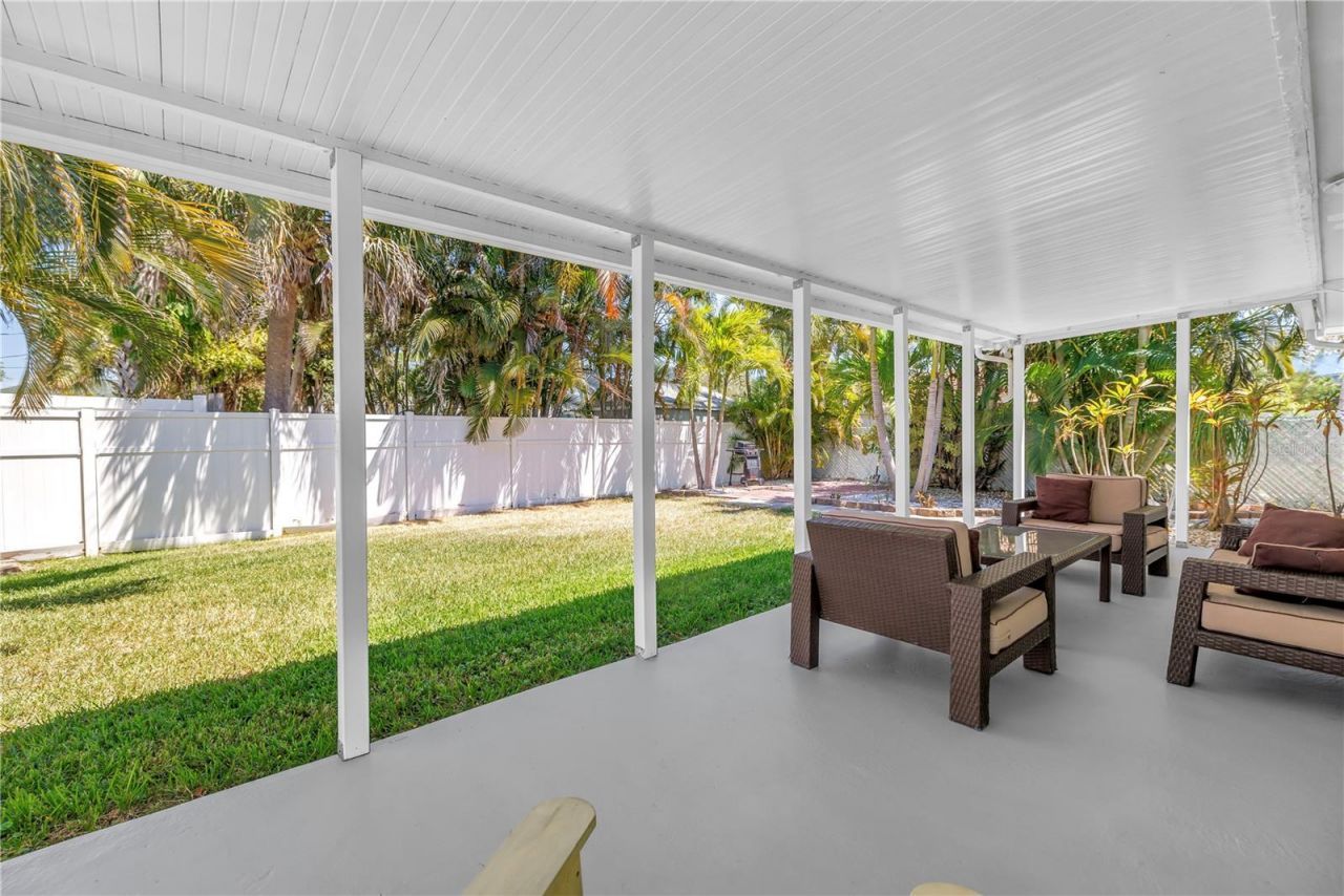 310 12th Avenue, Indian Rocks Beach, FL 33785 Photo