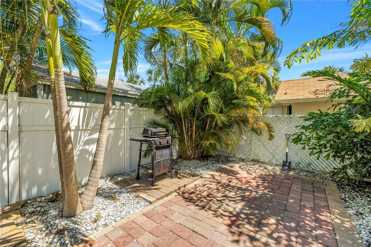 310 12th Avenue, Indian Rocks Beach, FL 33785 Photo
