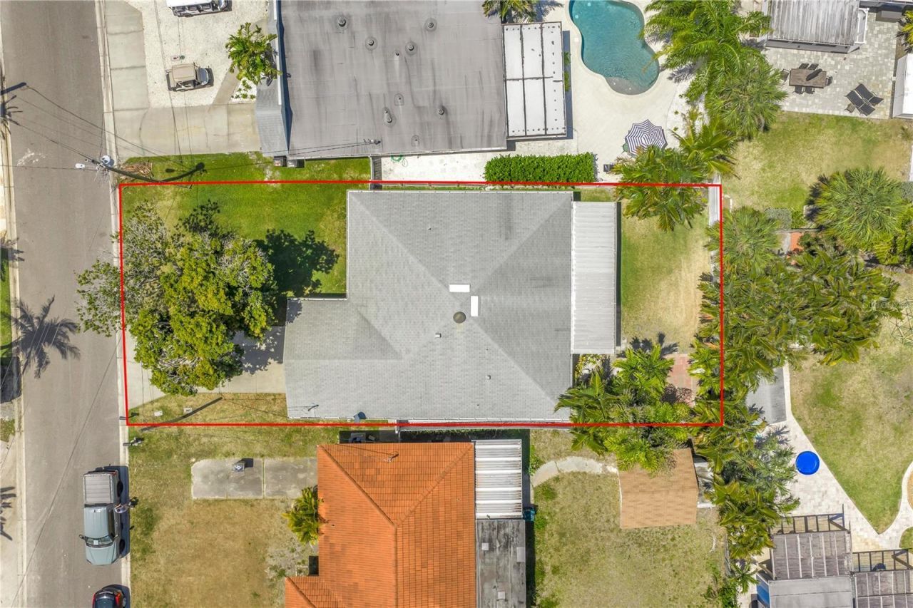 310 12th Avenue, Indian Rocks Beach, FL 33785 Photo