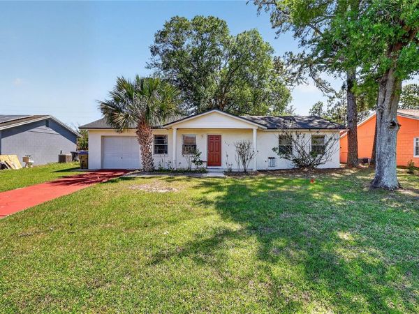 312 LA PAZ DRIVE , KISSIMMEE, FL 34743