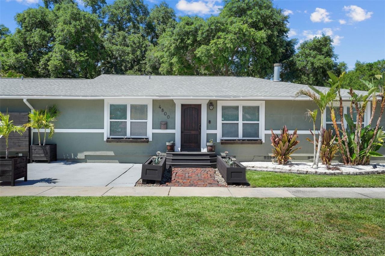 4800 16th Street N, Saint Petersburg, FL 33703 Photo