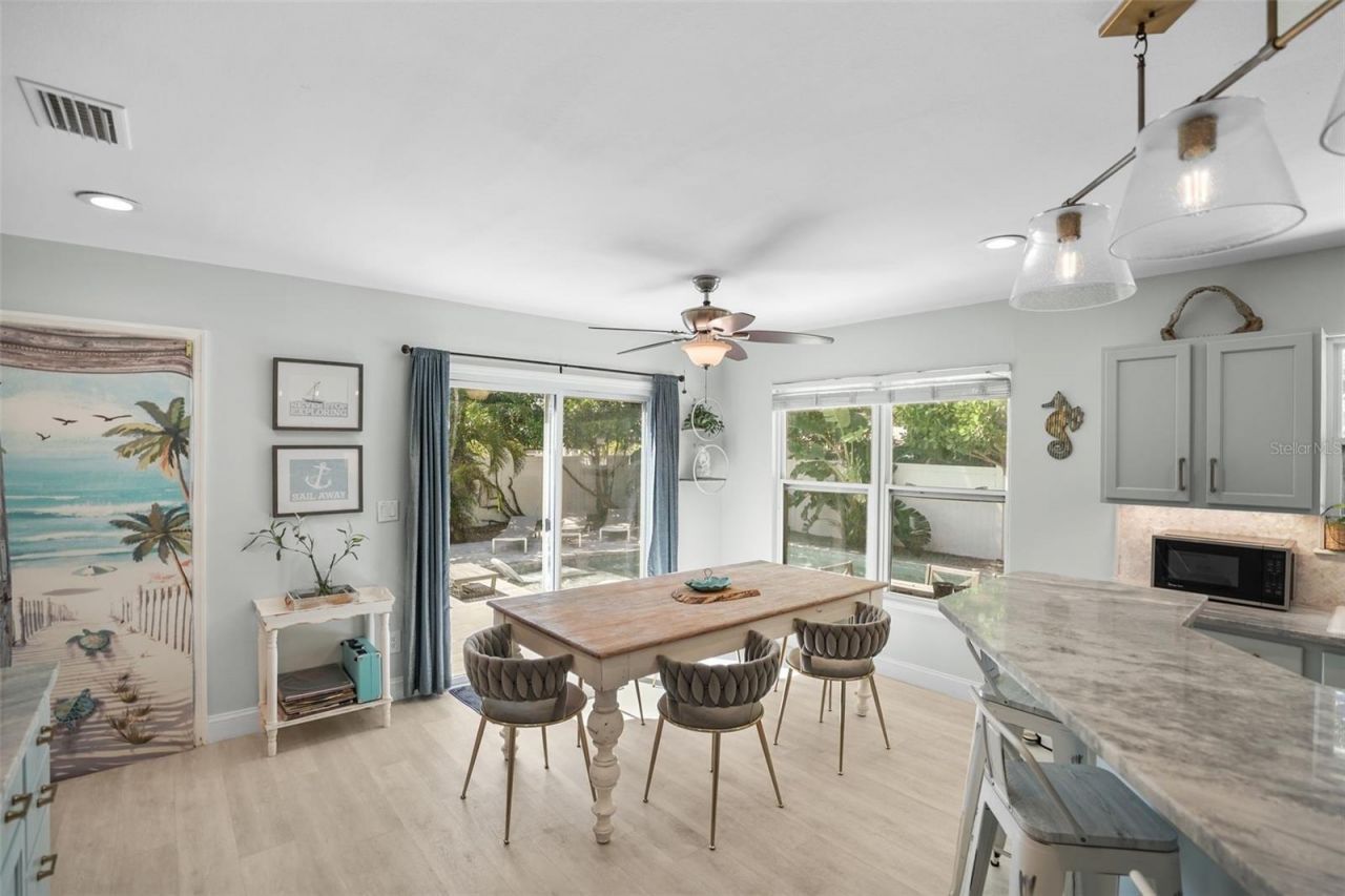 4800 16th Street N, Saint Petersburg, FL 33703 Photo