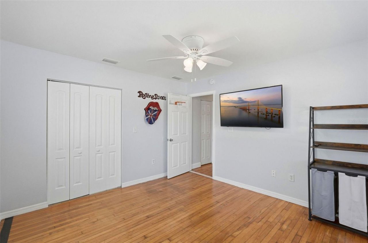4800 16th Street N, Saint Petersburg, FL 33703 Photo