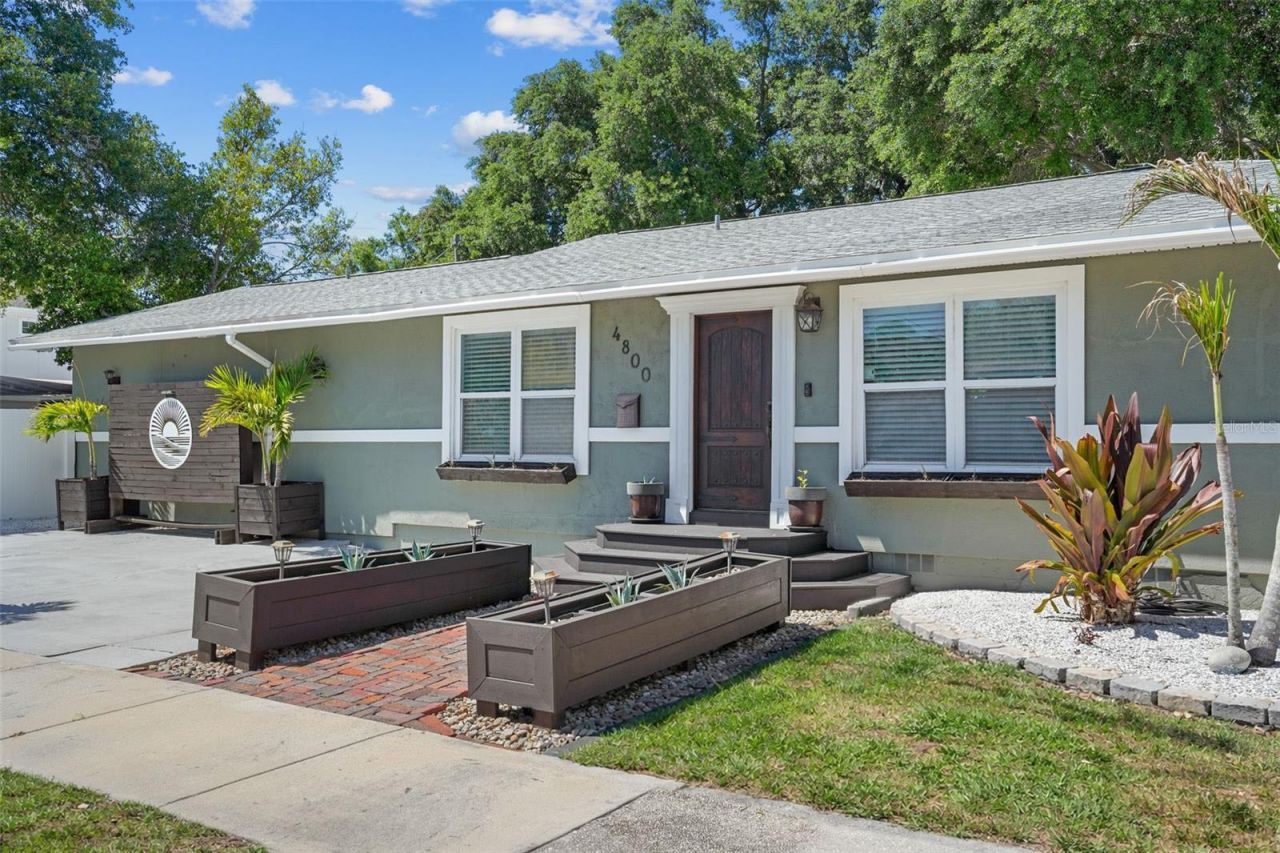 4800 16th Street N, Saint Petersburg, FL 33703 Photo