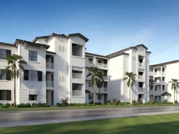 19116 SCALLOP LOOP , Unit 305, LAKEWOOD RANCH, FL 34211