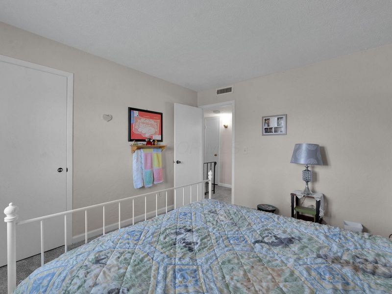 3820 Queen Anne Place, Unit B4, Grove City, OH 43123 Photo 13