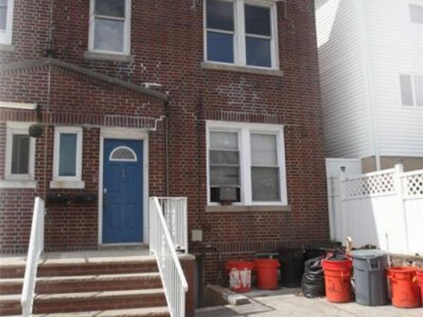 210 Day Avenue, CLIFFSIDE PARK, NJ 07010