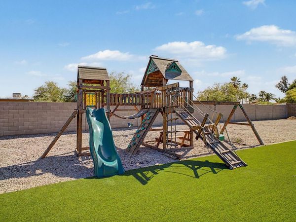 6315 E Delcoa Avenue, Scottsdale, AZ 85254