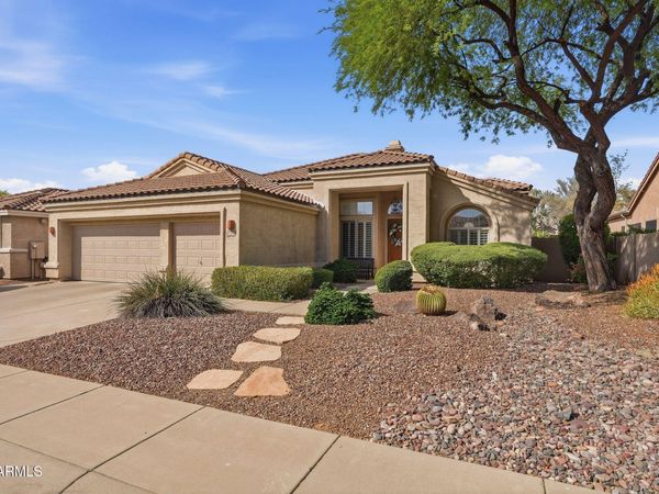 4332 E MELINDA Lane, Phoenix, AZ 85050