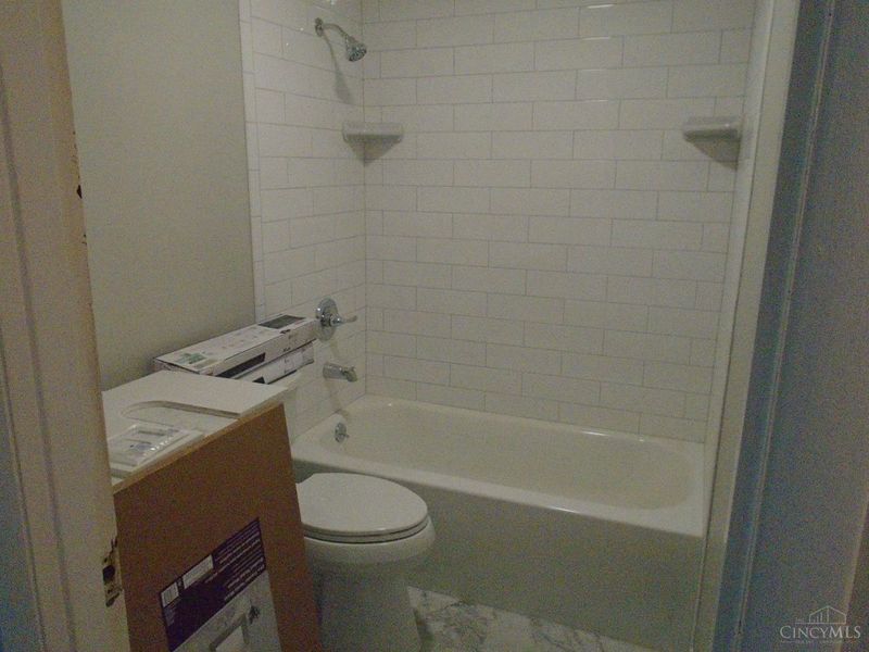 3040 Werkridge Drive, Cincinnati, OH 45248 Photo 9