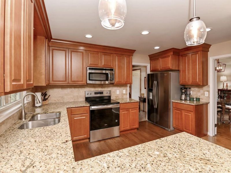 2475 Pond Run Avenue, Anderson Twp, OH 45244 Photo 15