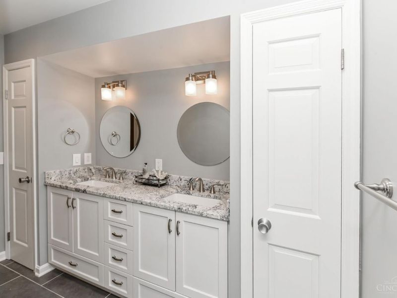 2475 Pond Run Avenue, Anderson Twp, OH 45244 Photo 38