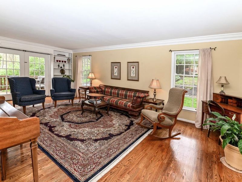 2475 Pond Run Avenue, Anderson Twp, OH 45244 Photo 7