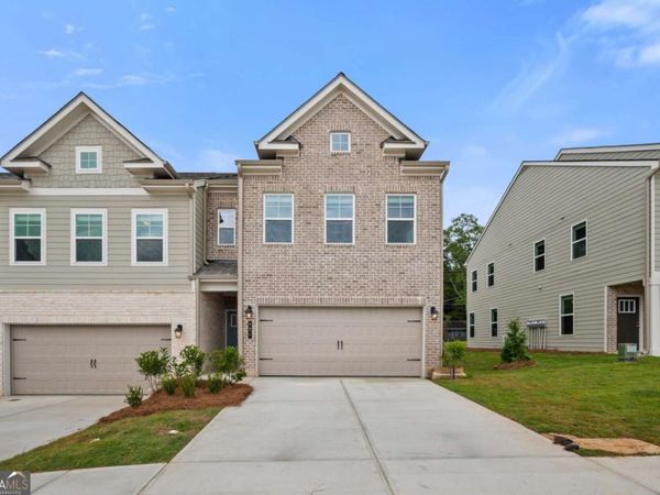 201 Abbotts Crossing Circle, Conyers, GA 30094