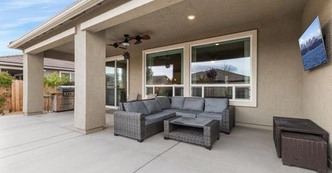 1006 Garden Pond Way, Sparks, NV 89441 Photo