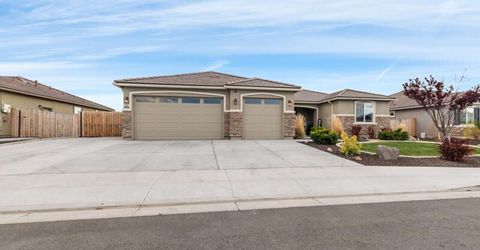 1006 Garden Pond Way, Sparks, NV 89441 Photo