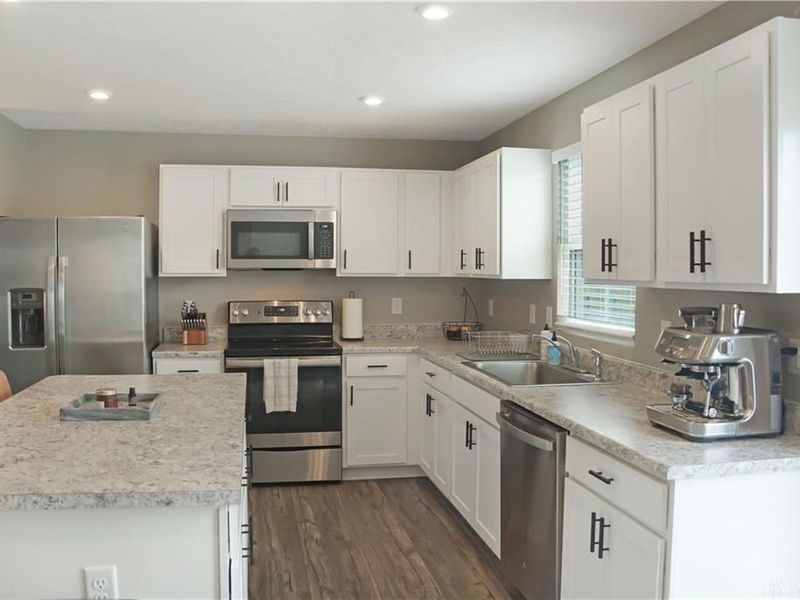 5730 Woodcreek Drive, Middletown, OH 45042 Photo 6