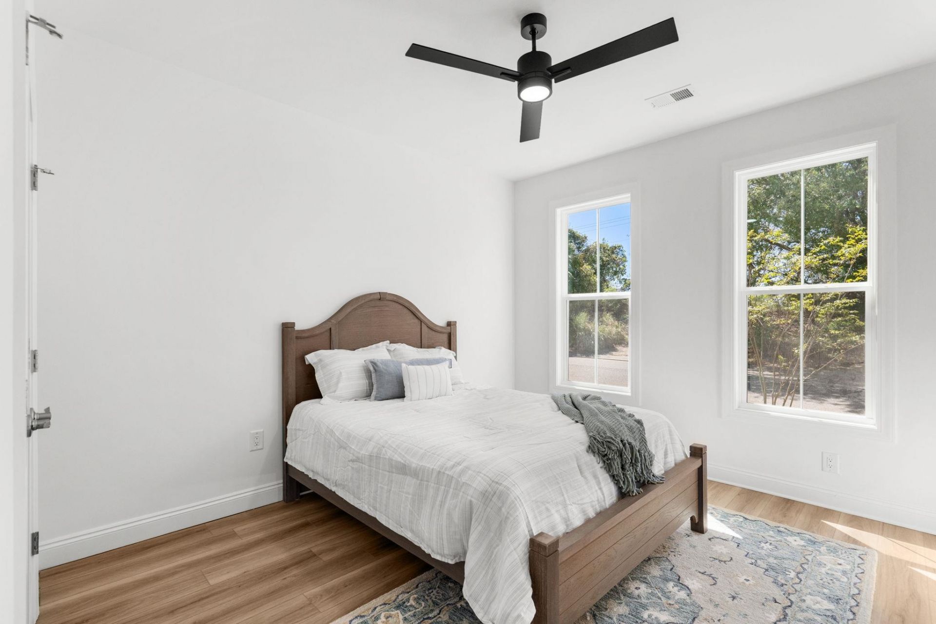 143 Stonewall Circle  Photo 33