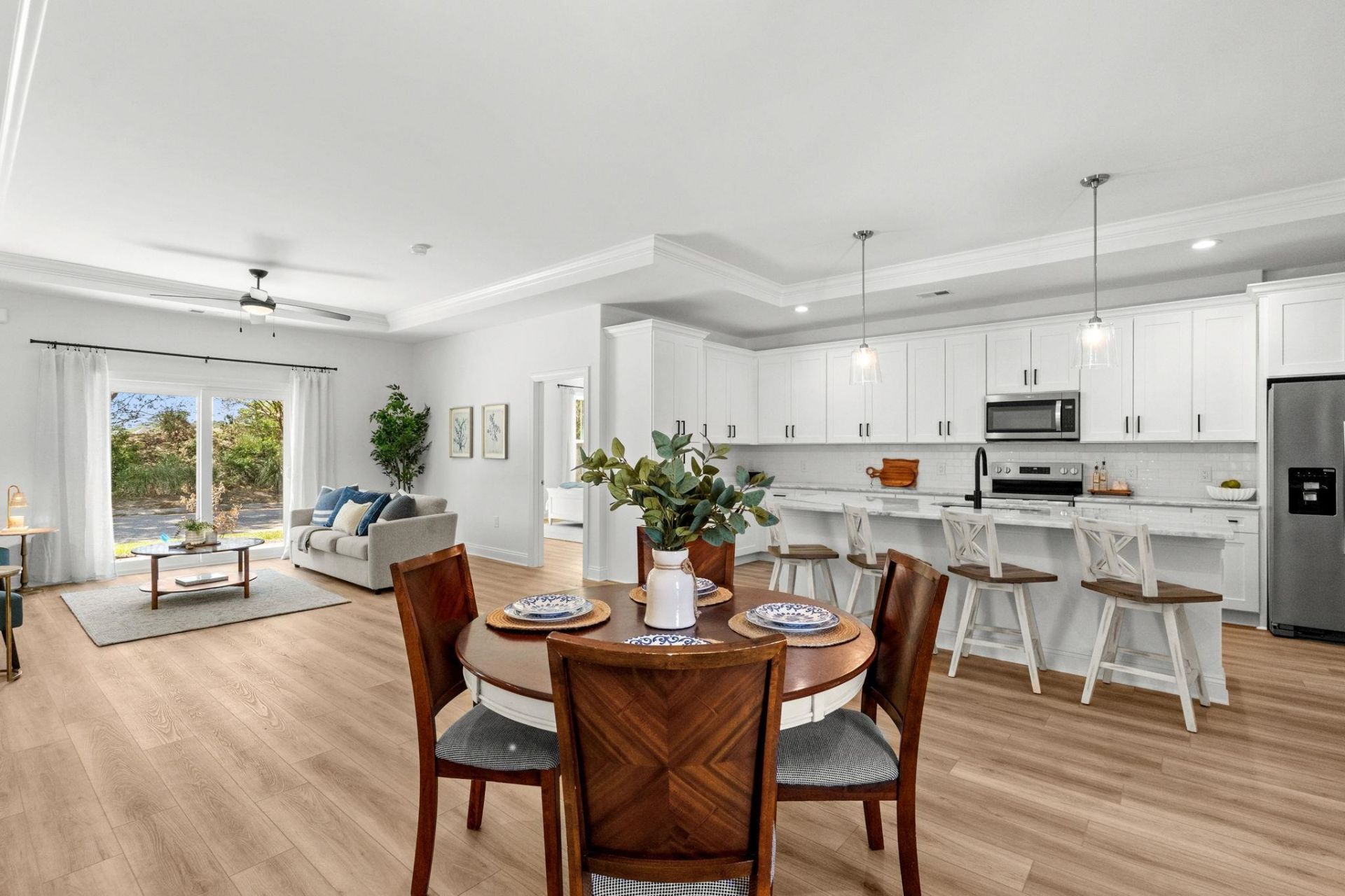 143 Stonewall Circle  Photo 7