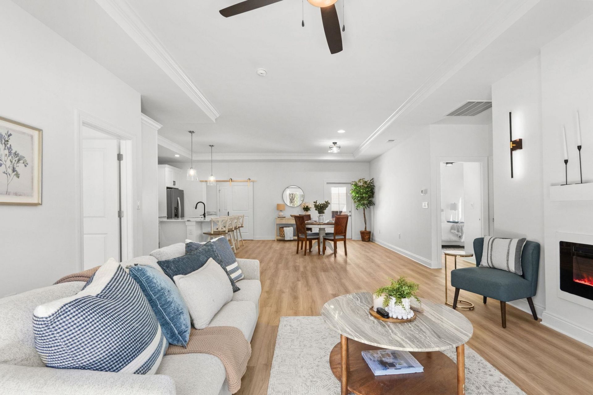 143 Stonewall Circle  Photo 9