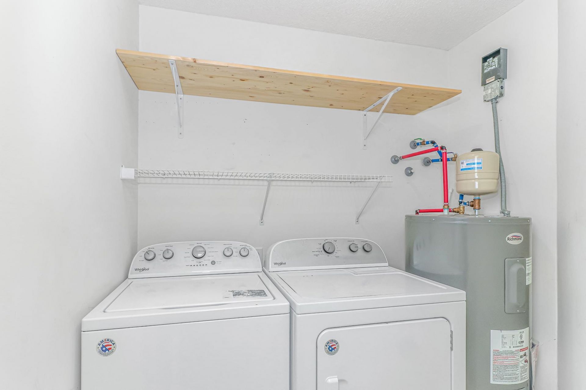 2263 Andover Dr.  Photo 10