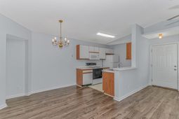 2263 Andover Dr.  photo 4