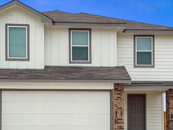 123 Paul Street, Comfort, TX 78013
