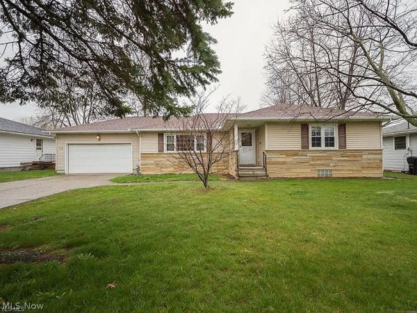 538 Stafford Drive, Elyria, OH 44035