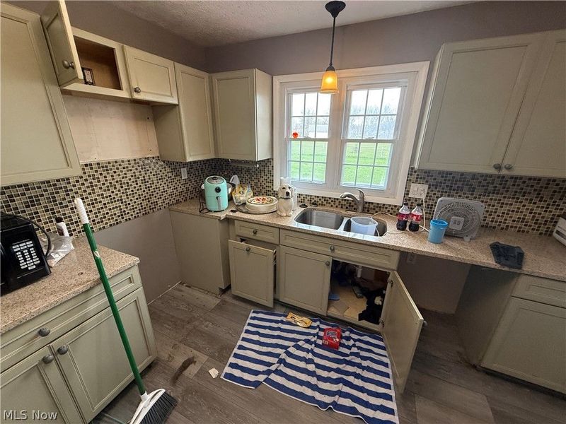 538 Stafford Drive, Elyria, OH 44035 Photo 19