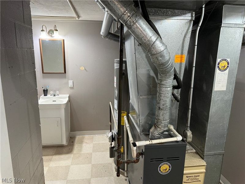 538 Stafford Drive, Elyria, OH 44035 Photo 22