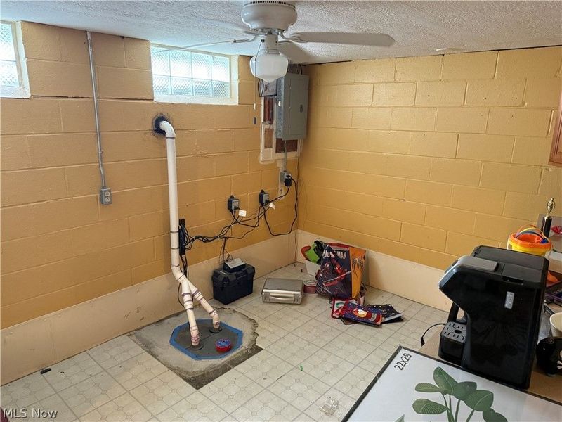 538 Stafford Drive, Elyria, OH 44035 Photo 28