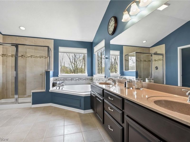 170 Centennial Drive, Avon Lake, OH 44012 Photo 4