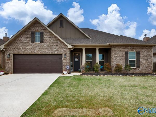 110 Kinslee Leann Court, Meridianville, AL 35759