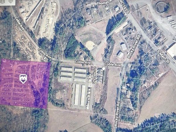 208 S Coble Avenue , Oakboro, NC 28129