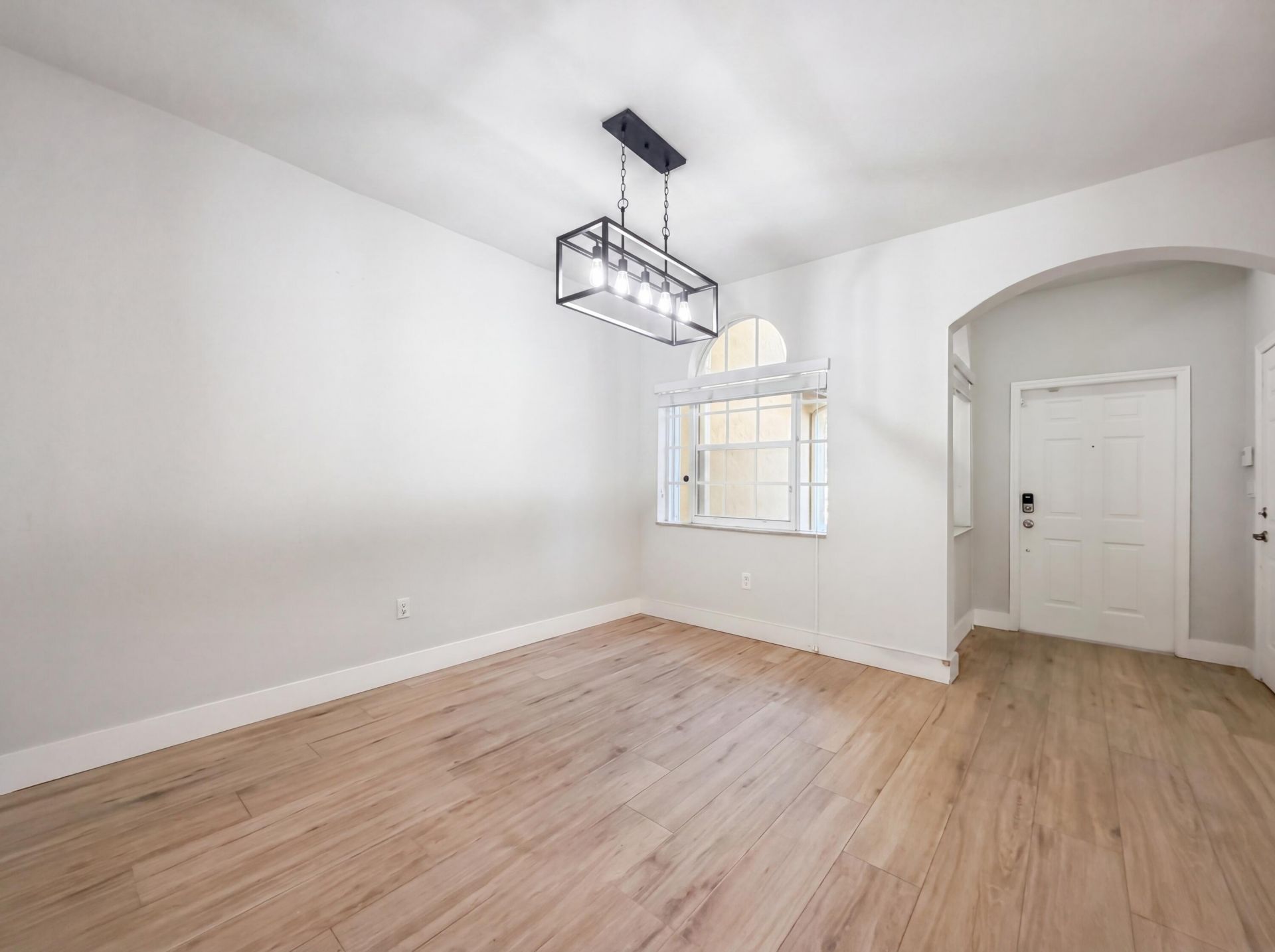 5037 SW 140th Terrace, Miramar, FL 33027 Photo