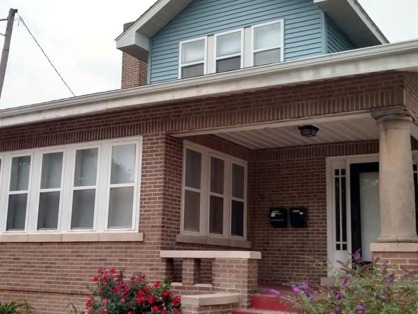 735 N WESTERN Avenue, West Peoria, IL 61604