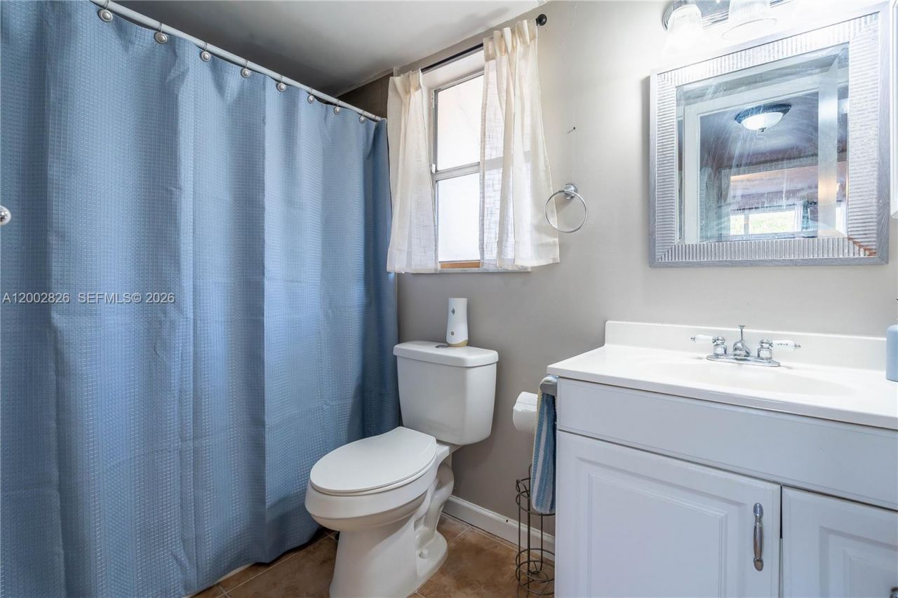 2811 N Pine Island Rd , Unit 108, Sunrise, FL 33322 Photo