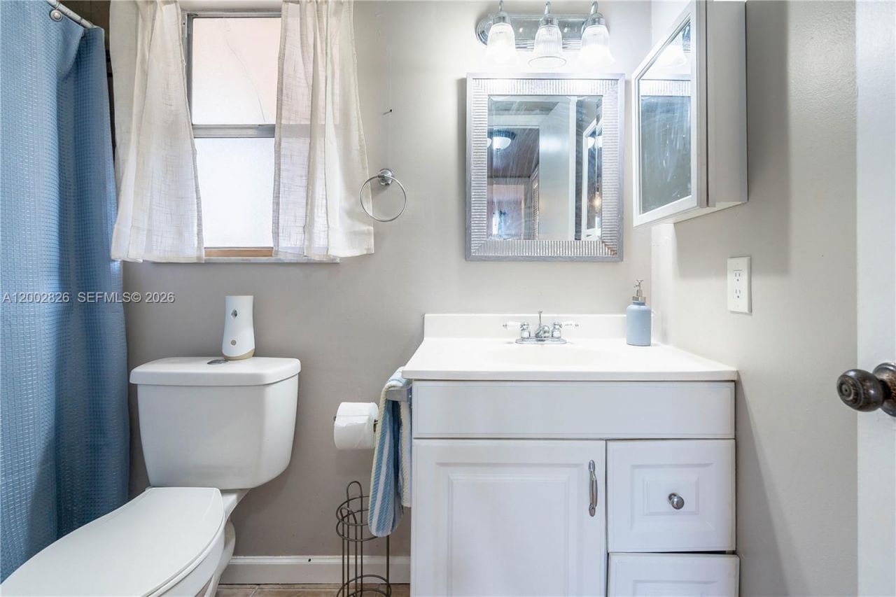 2811 N Pine Island Rd , Unit 108, Sunrise, FL 33322 Photo